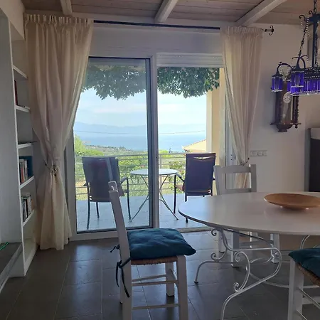 Apartment Kallista Livadakia